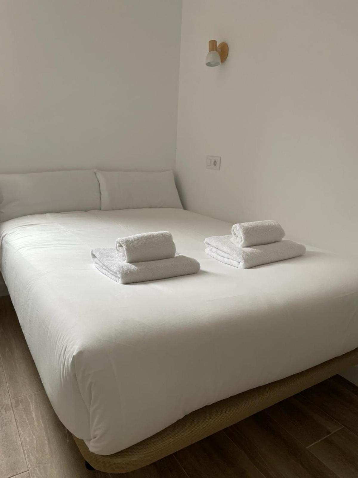 Exyca Metropolitano Appartement Madrid Buitenkant foto