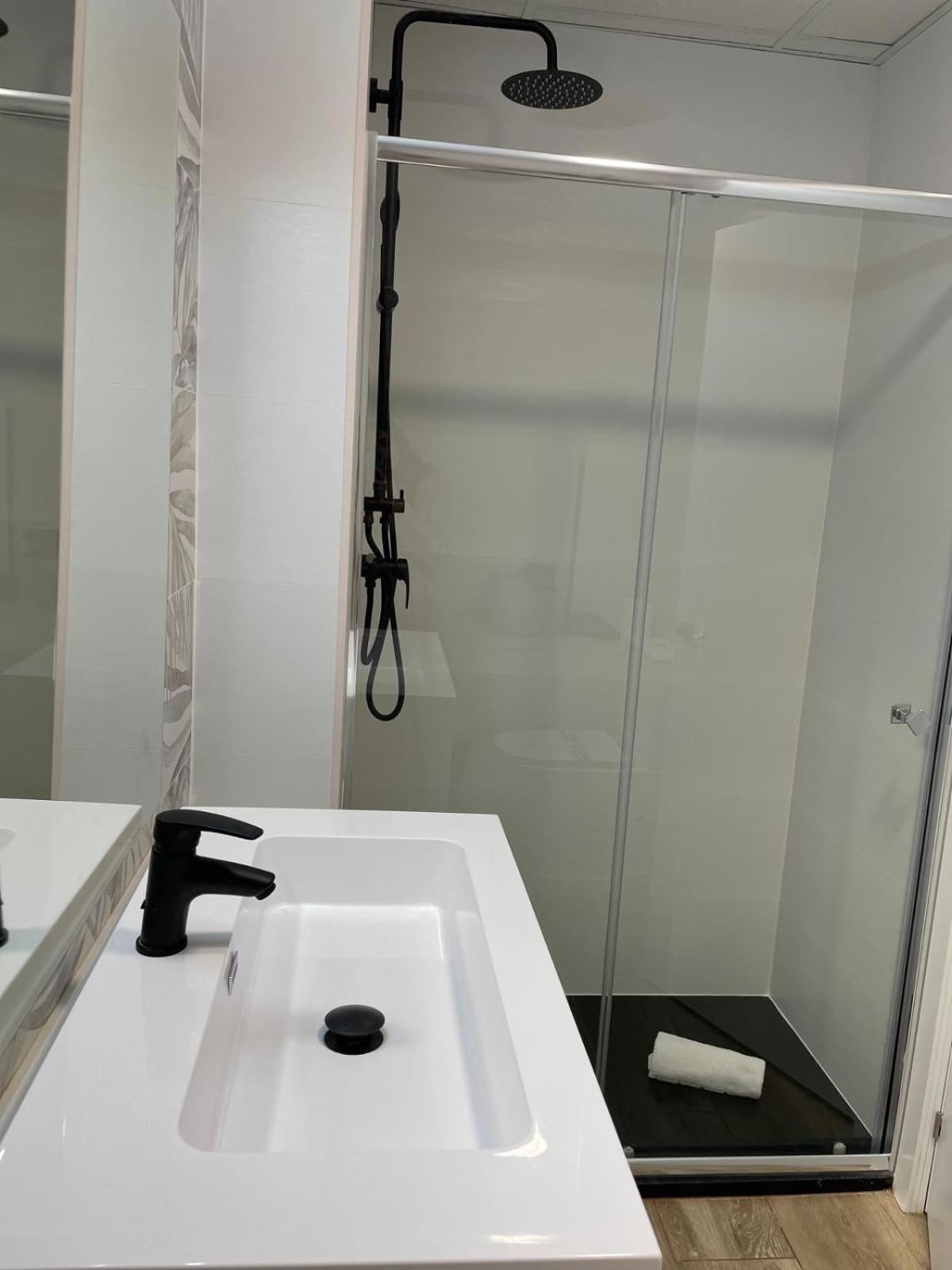 Exyca Metropolitano Appartement Madrid Buitenkant foto